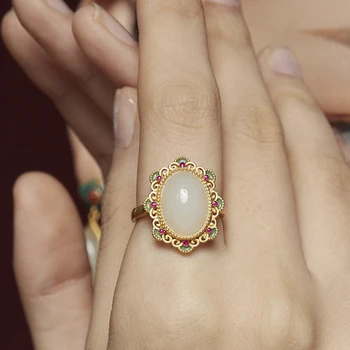 Kreatívne nové prírodné Hetian jade kvet prstene pre ženy odrazové svetlo luxusné vykladané s diamantmi palác štýl príslušenstvo šperky